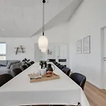 Ambra - 950m From The Sea By Interhome *